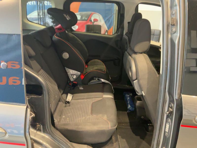 Ford Tourneo 1.0 EcoBoost Sport — zdjęcie 14