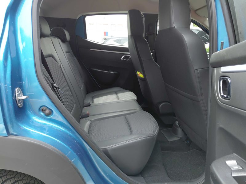 Dacia Spring electric drive 33 kW Essential — zdjęcie 14