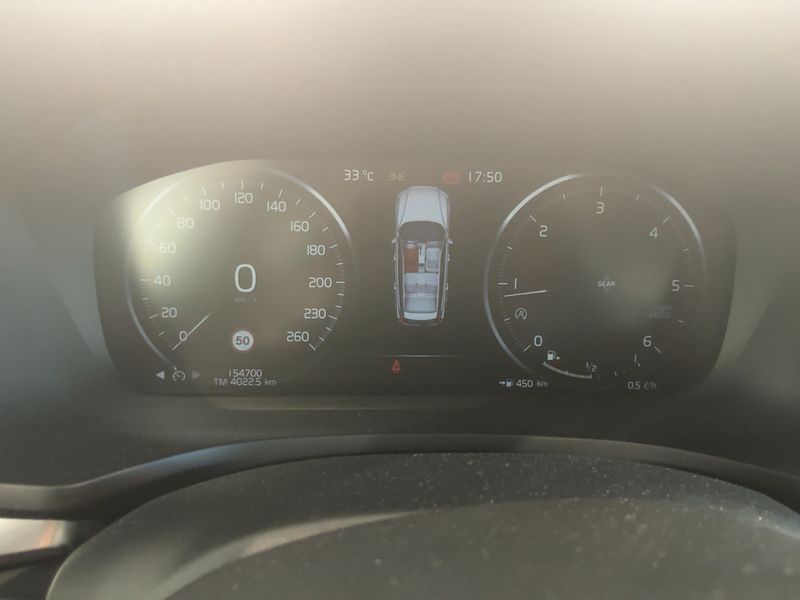 Volvo V60 2.0 D3 Business — zdjęcie 13