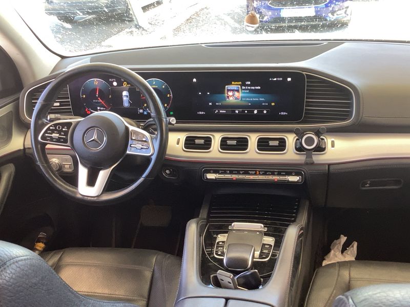 Mercedes-Benz GLE-Klasse GLE 300 d 4Matic AMG Line — zdjęcie 12