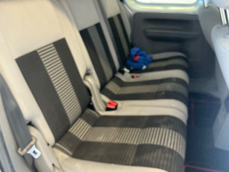 Volkswagen Caddy 1.9 TDI Life Style — zdjęcie 14