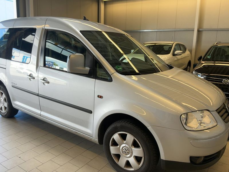 Volkswagen Caddy 1.9 TDI Life Style — zdjęcie 8
