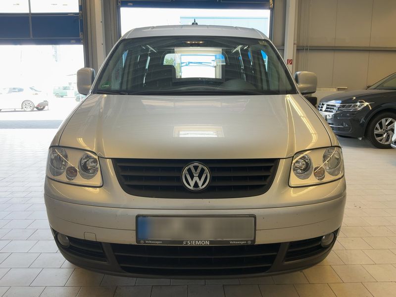 Volkswagen Caddy 1.9 TDI Life Style — zdjęcie 9