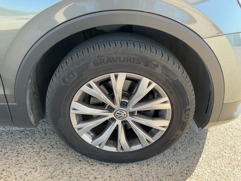 Volkswagen Tiguan 2.0 TDI Business 4Motion BlueMotion Tech 2020 – снимка 11