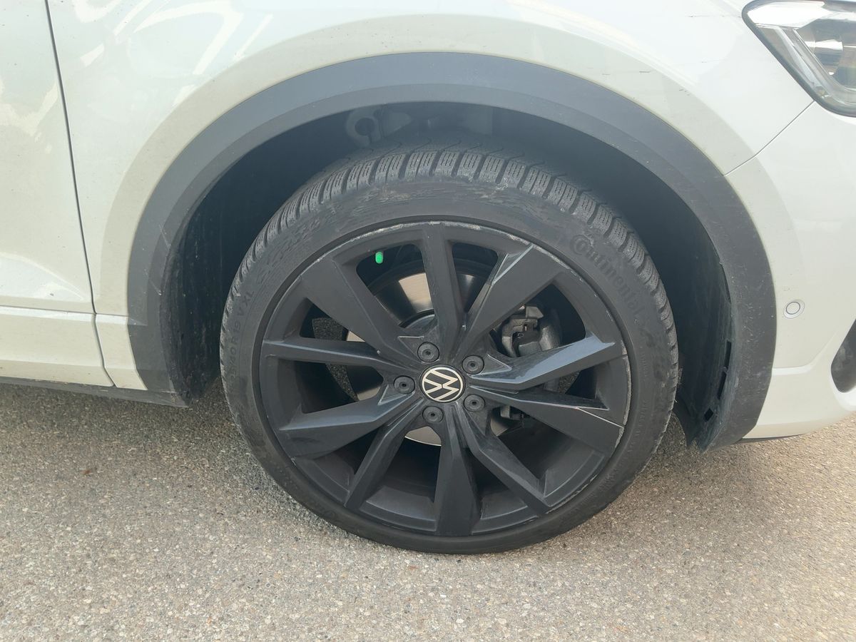 Volkswagen T-Roc 2024 — photo 12
