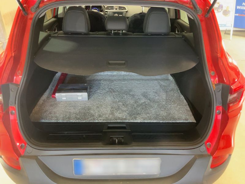 Renault Kadjar 1.3 TCe Limited — zdjęcie 10