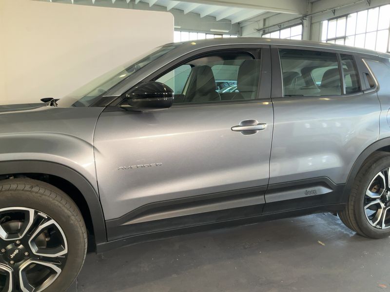 Jeep Avenger 1.2 T-GDI Altitude — zdjęcie 4