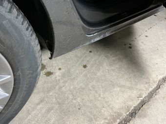 Side skirts