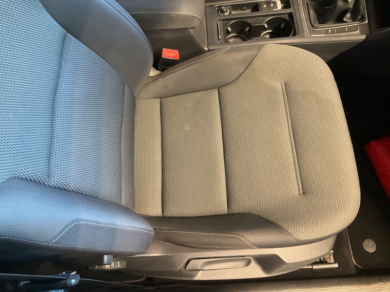 Volkswagen Golf VII 1.6 TDI Comfortline BlueMotion Tech 2013 – снимка 36