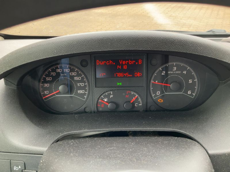 Peugeot Boxer 2.2 Blue-HDi 333 L2H2 Premium Stop&Start — zdjęcie 13