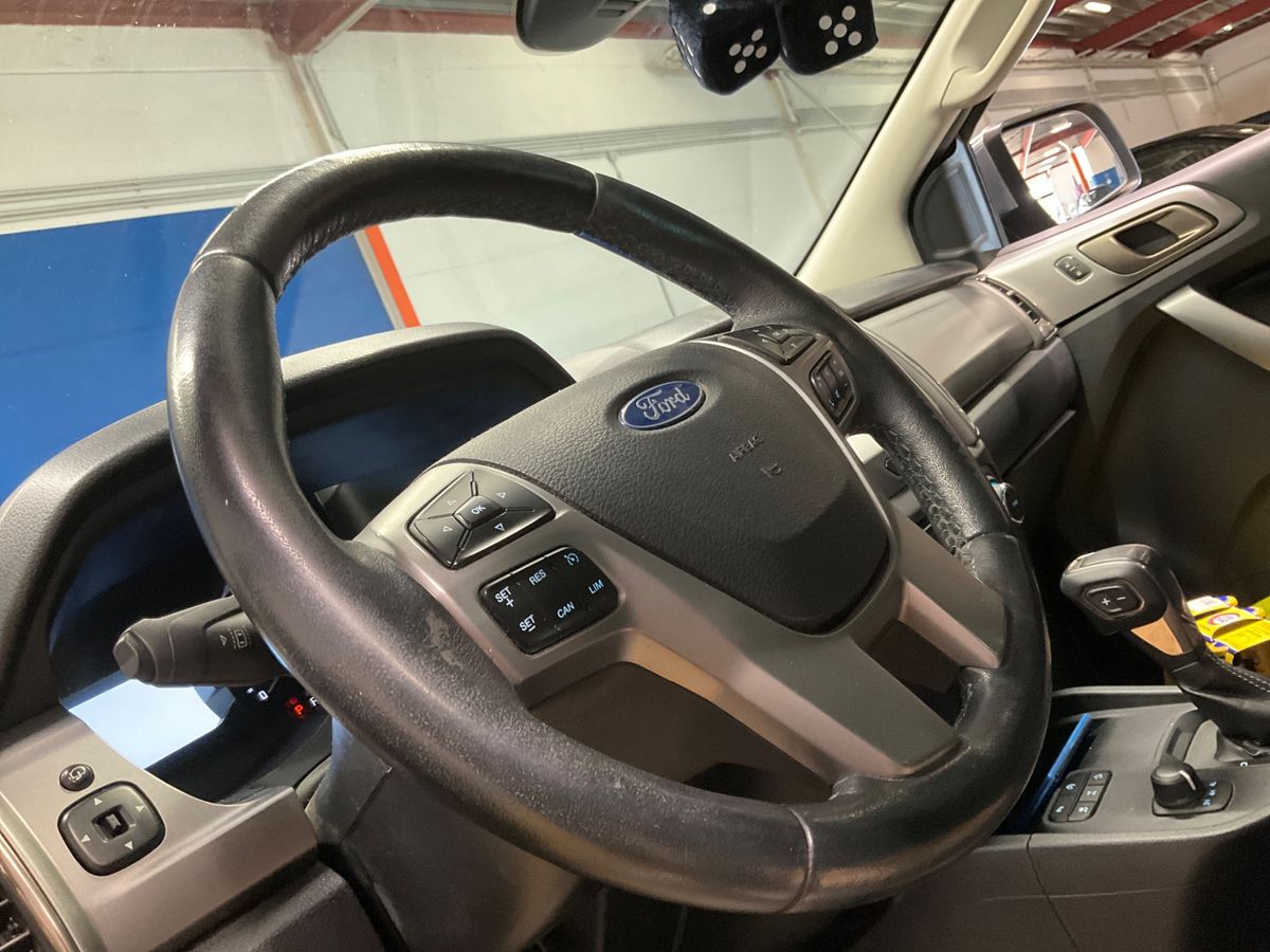 Ford Ranger 2020 — photo 37