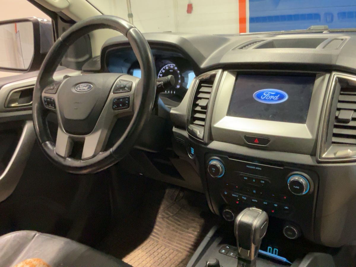 Ford Ranger 2020 — photo 18