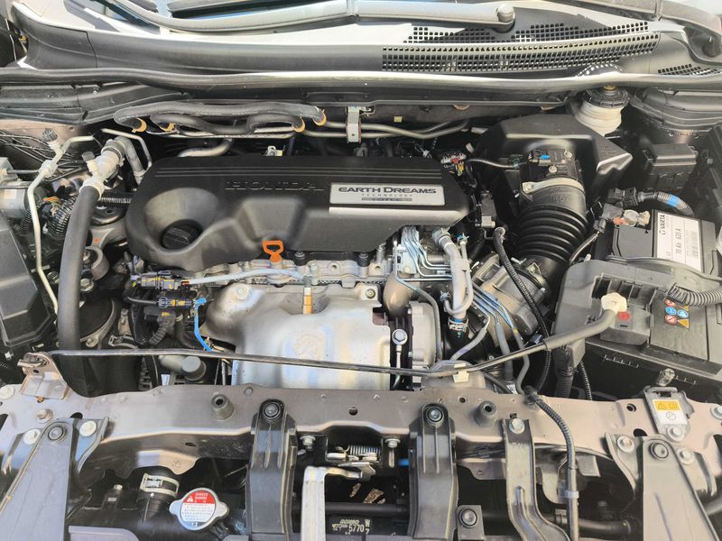Honda CR-V 1.6 DTEC Executive 4WD — zdjęcie 8