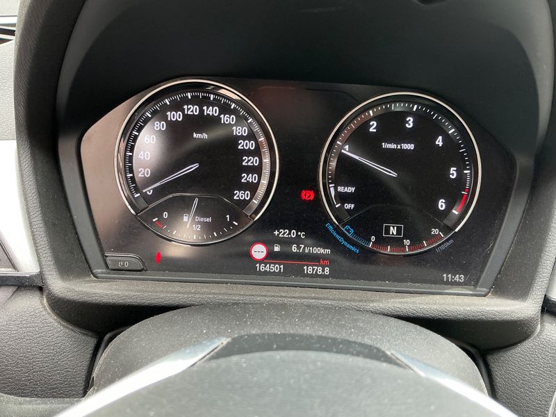 BMW X1 sDrive 16d Advantage — zdjęcie 13