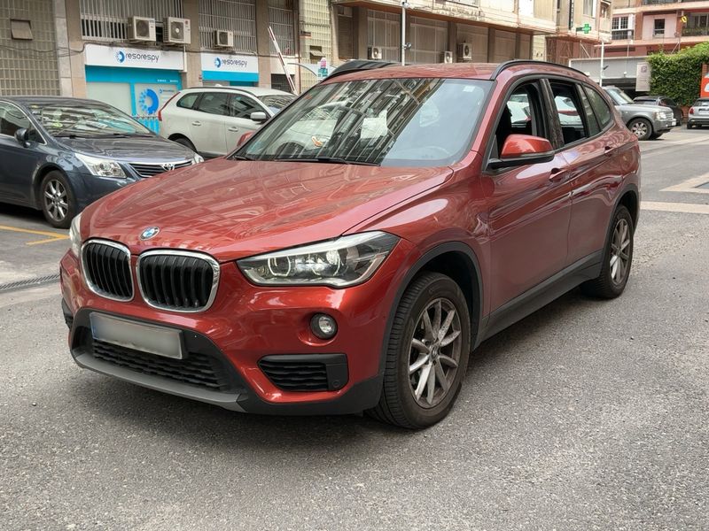 BMW X1 sDrive 16d Advantage — zdjęcie 1