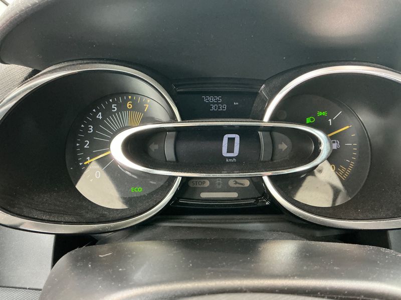 Renault Clio 0.9 Energy Luxe — zdjęcie 13