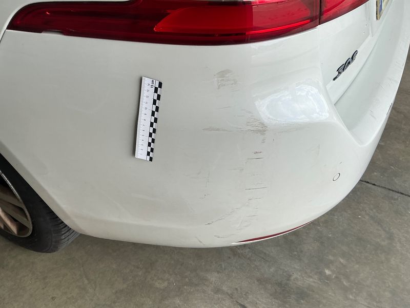 Peugeot 308 1.6 Blue-HDi Active Business 2018 – снимка 26