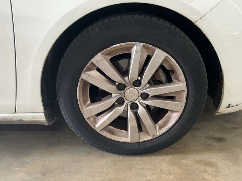 Peugeot 308 1.6 Blue-HDi Active Business 2018 – снимка 11