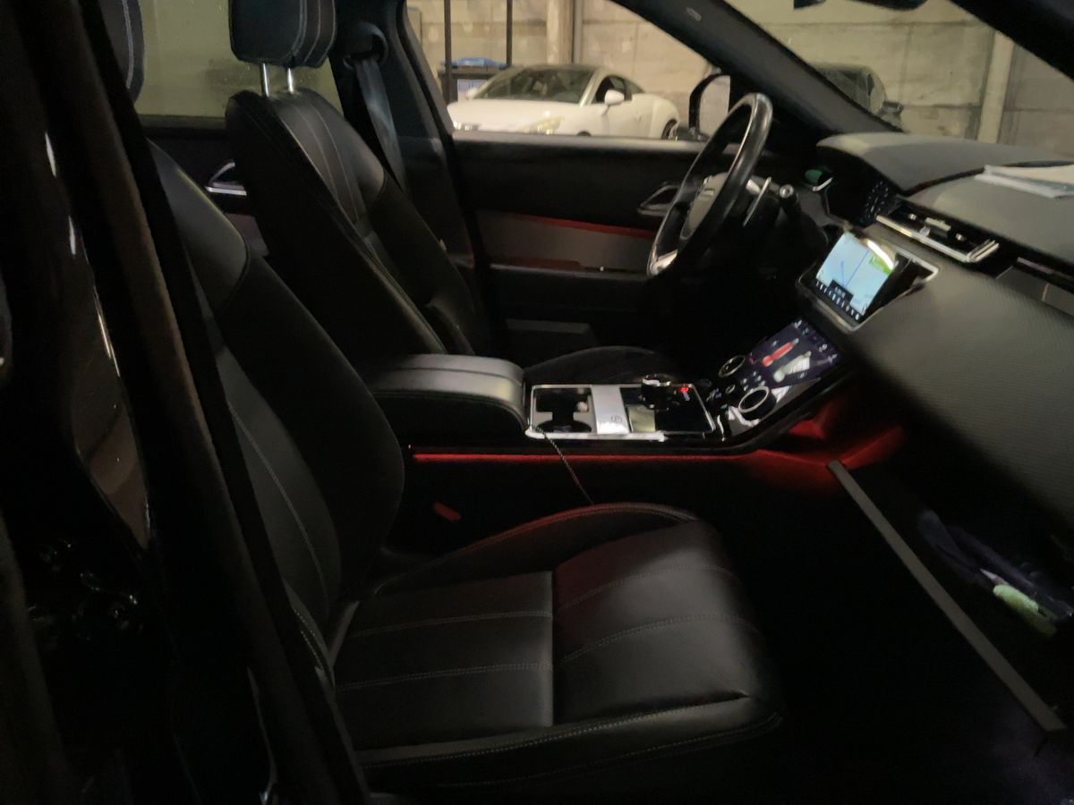 Land Rover 2019 — photo 17
