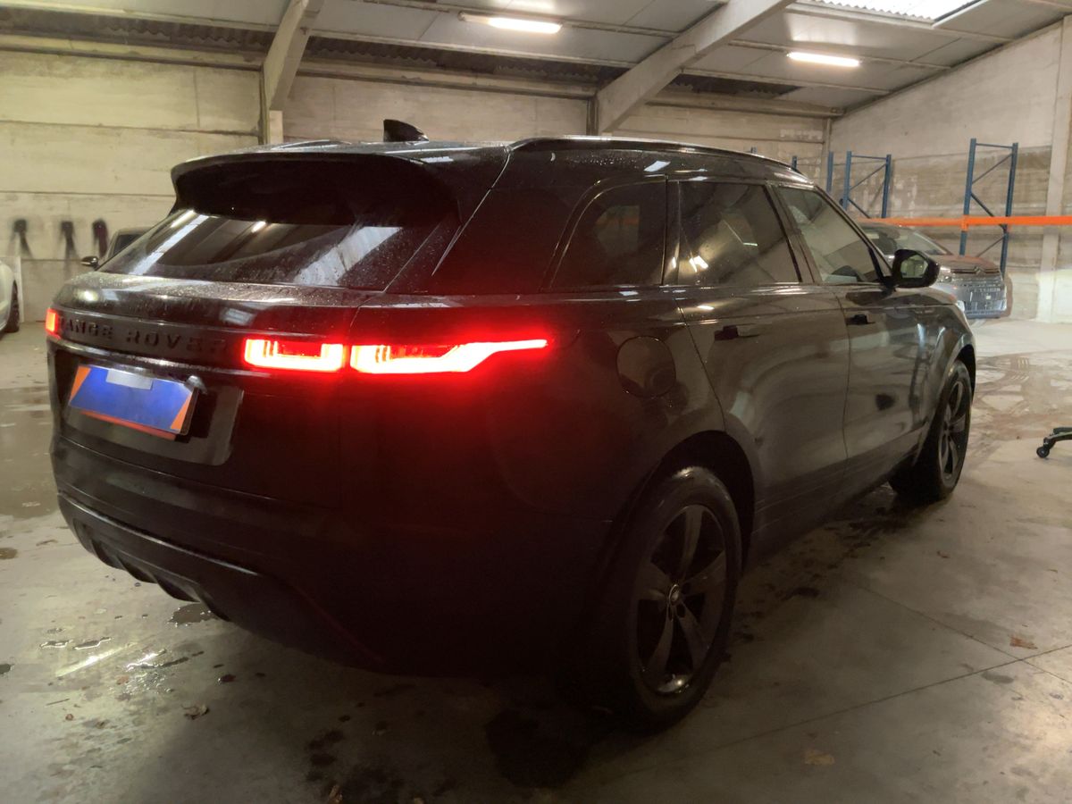 Land Rover 2019 — photo 9