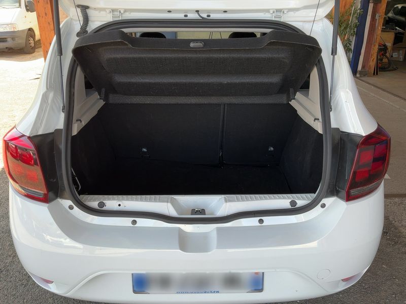 Dacia Sandero 1.0 — zdjęcie 10