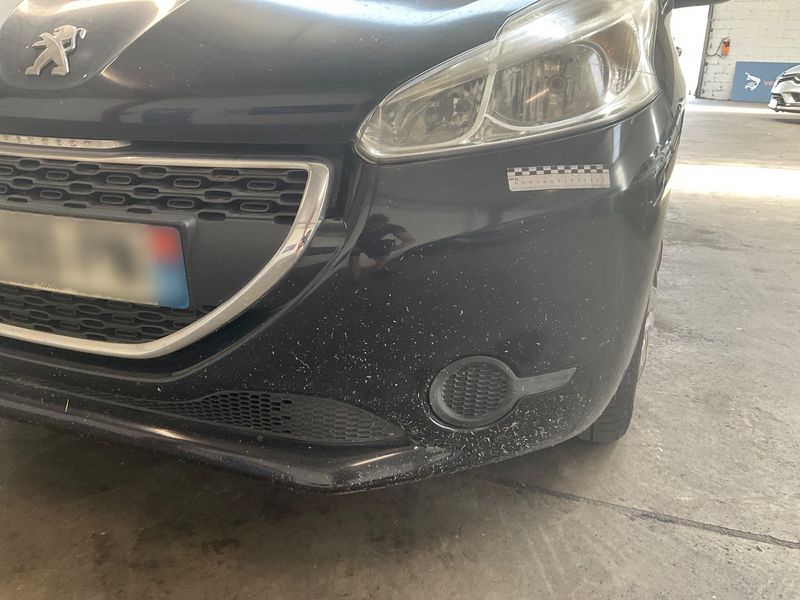 Peugeot 208 1.4 HDi Active 2014 – снимка 28