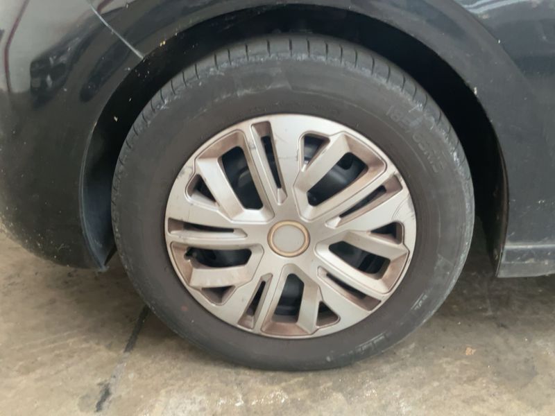 Peugeot 208 1.4 HDi Active 2014 – снимка 3