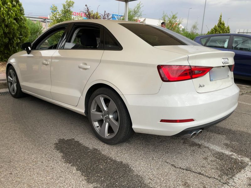 Audi A3 Limousine 2.0 TDI Ambition — zdjęcie 3