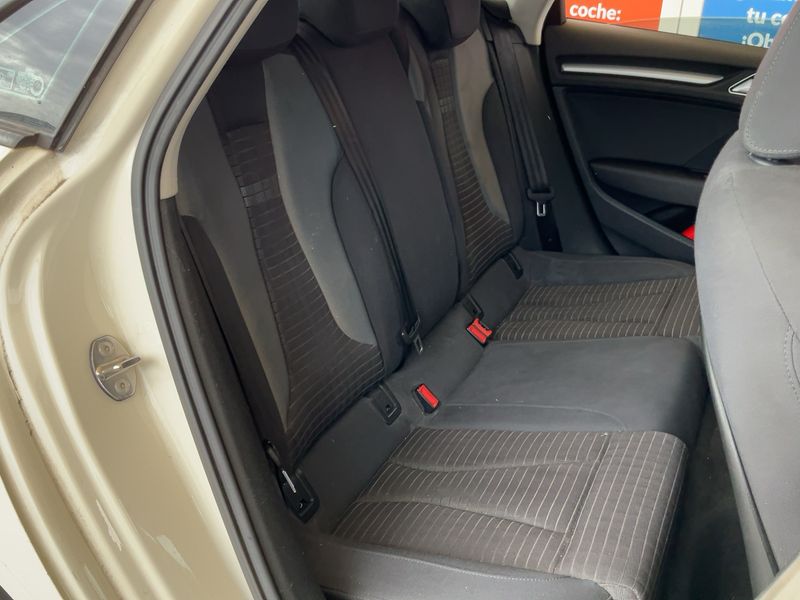 Audi A3 Limousine 2.0 TDI Ambition — zdjęcie 14