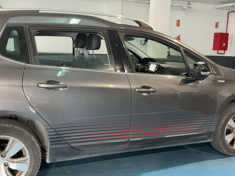 Peugeot 2008 1.2 VTi Style — zdjęcie 7
