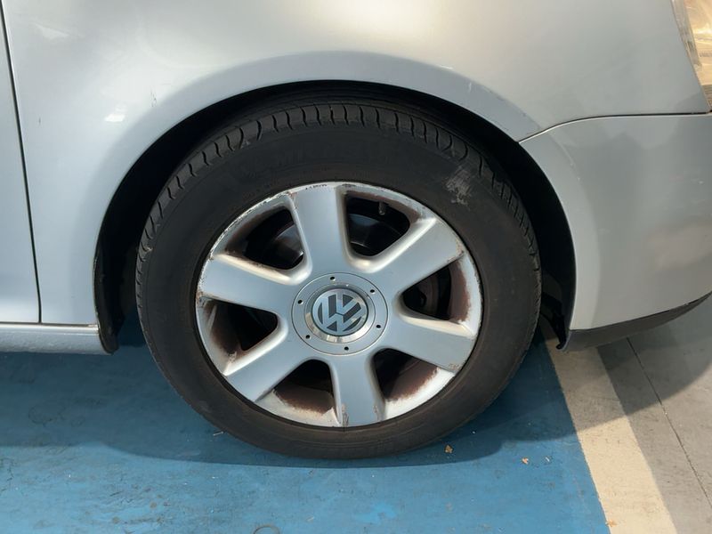 Volkswagen Golf V 1.9 TDI Highline 2009 – снимка 11