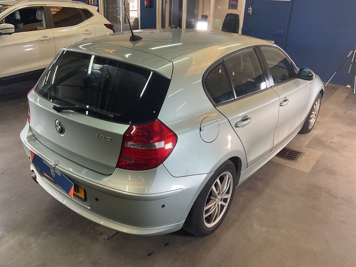 BMW 1er 120i
