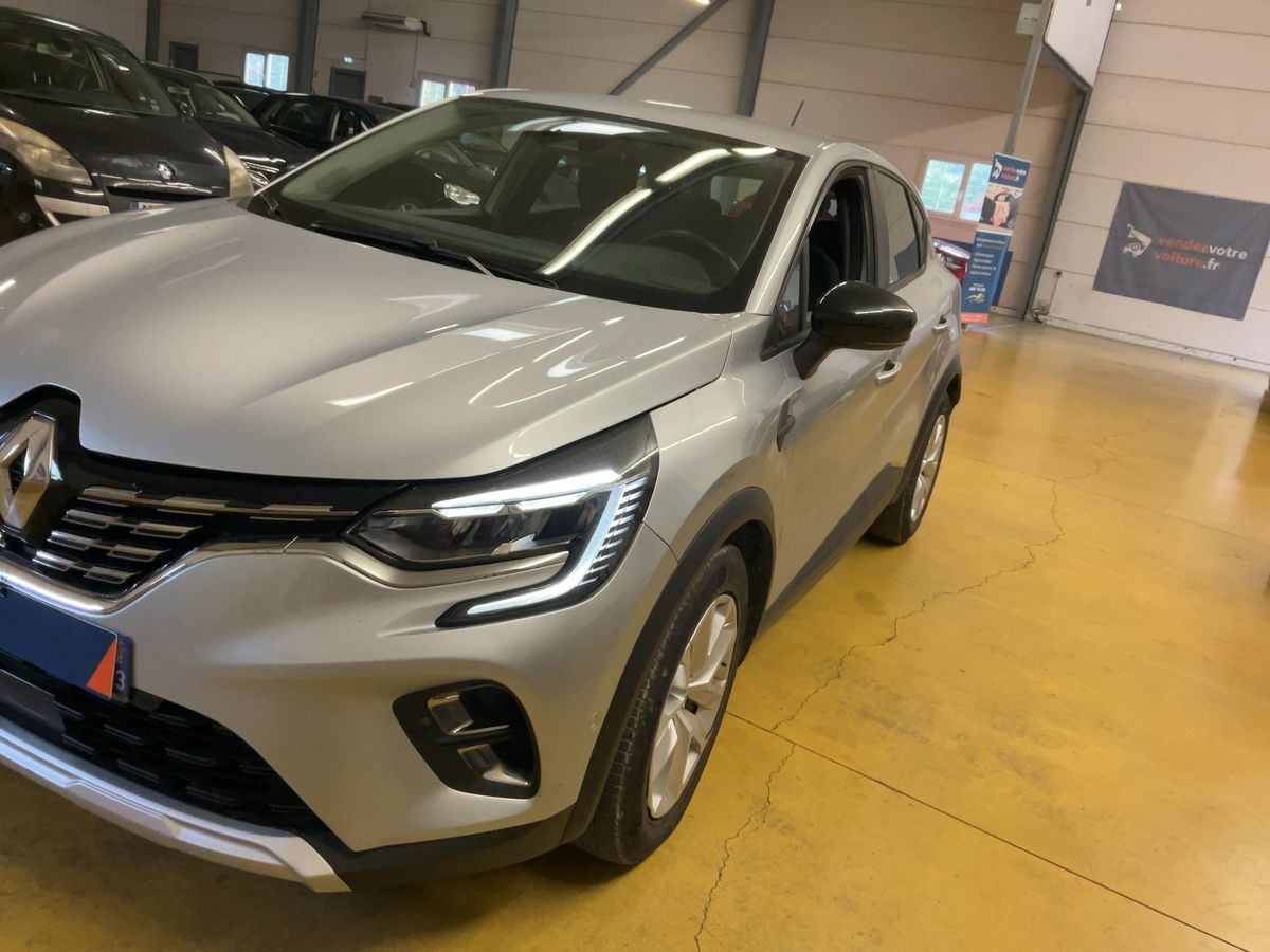 Renault Captur 1.6 Hybrid E-Tech Intens
