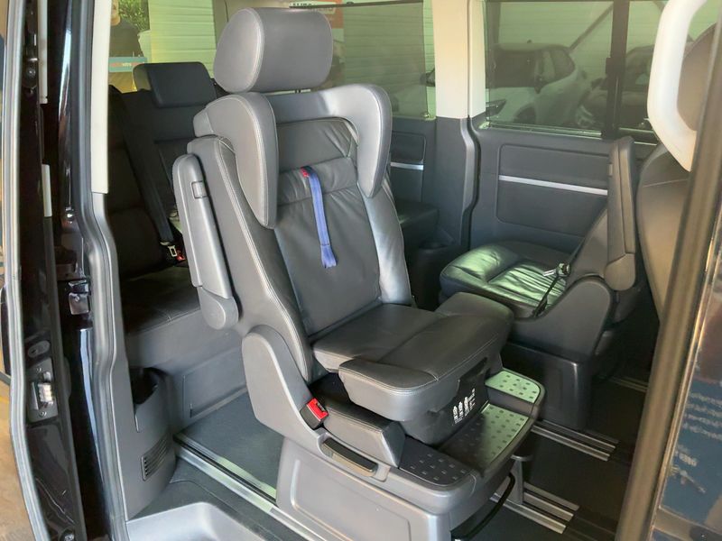 Volkswagen T5 Multivan 2.0 TDI Highline 4Motion — zdjęcie 14