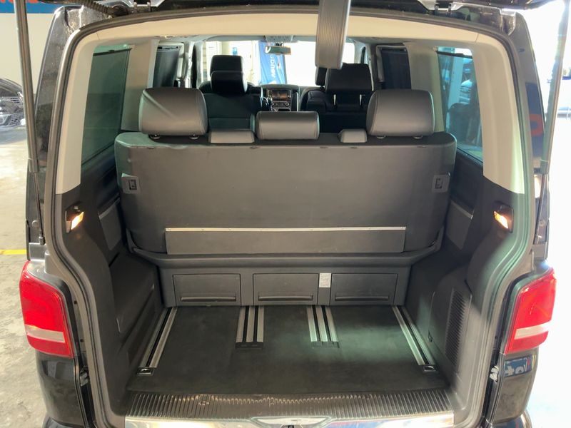 Volkswagen T5 Multivan 2.0 TDI Highline 4Motion — zdjęcie 10