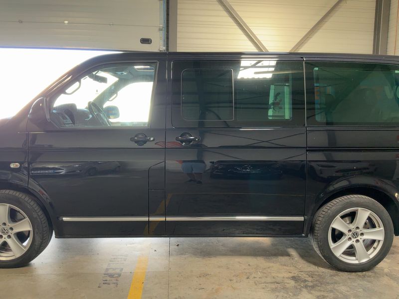 Volkswagen T5 Multivan 2.0 TDI Highline 4Motion — zdjęcie 4