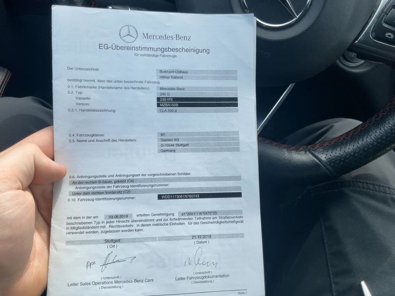 Mercedes-Benz CLA-Klasse CLA 200 d AMG Line — zdjęcie 16