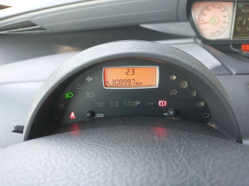 Citroen C8 2.0 HDi Exclusive — zdjęcie 12
