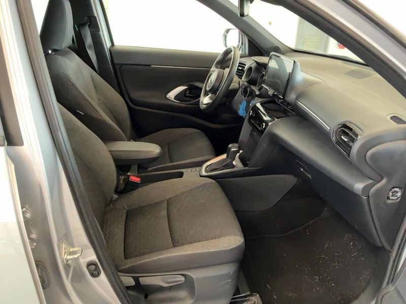 Toyota Yaris Cross 1.5 Hybrid Design — zdjęcie 11