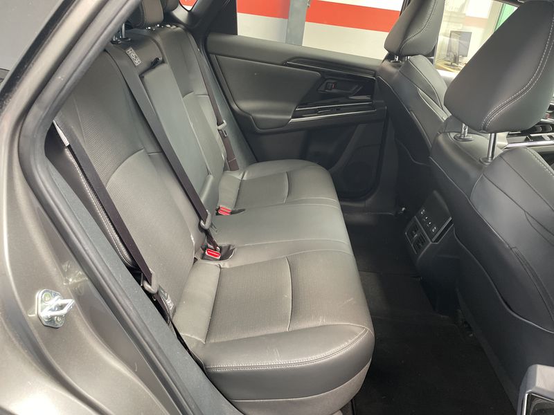Toyota bZ4X electric drive 160 kW AWD — zdjęcie 14