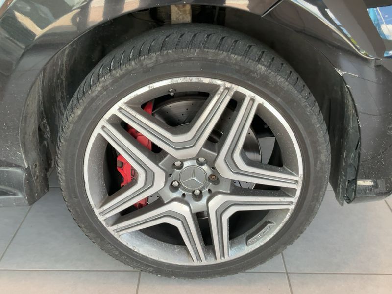 Mercedes-Benz M-Klasse ML 63 AMG 2014 – снимка 11