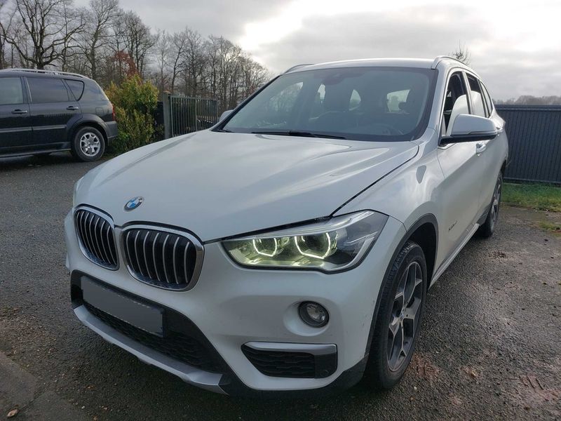 X1 xDrive 18d Lounge