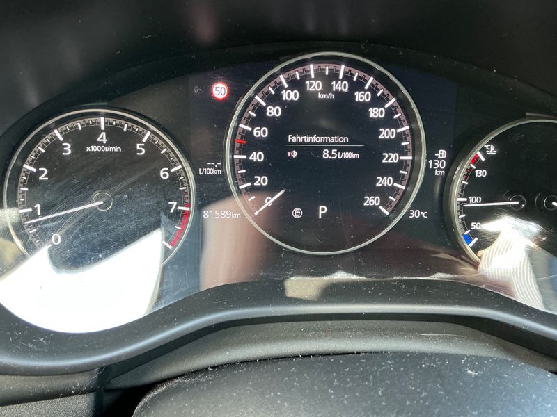 Mazda 3 2.0 Skyactiv-G Mild-Hybrid Selection — zdjęcie 13