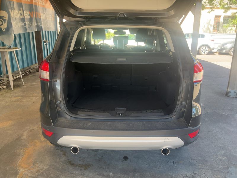 Ford Kuga 2.0 TDCi Titanium 2015 – снимка 15