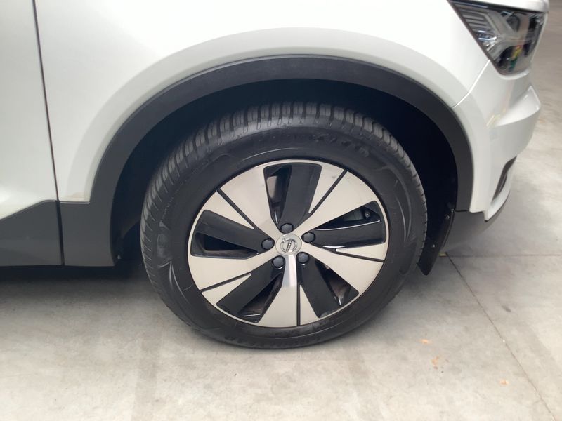 Volvo XC40 1.5 T5 Plug-in Hybrid Inscription 2WD 2020 – снимка 11