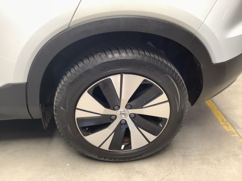 Volvo XC40 1.5 T5 Plug-in Hybrid Inscription 2WD 2020 – снимка 5