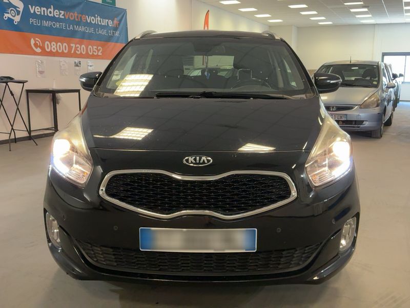 Kia Carens 1.7 CRDi Active — zdjęcie 9