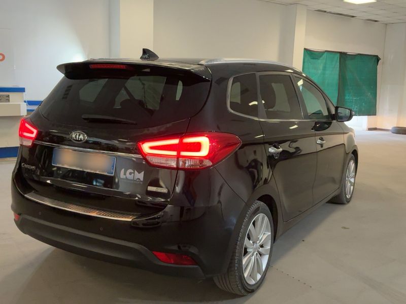 Kia Carens 1.7 CRDi Active — zdjęcie 6