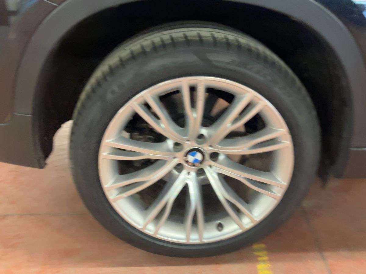 BMW X6 2016 — photo 10