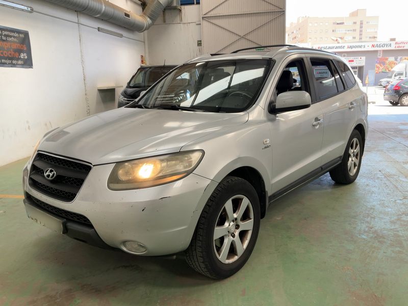 Hyundai Santa